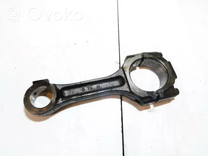 Hyundai Elantra Connecting rod/conrod 