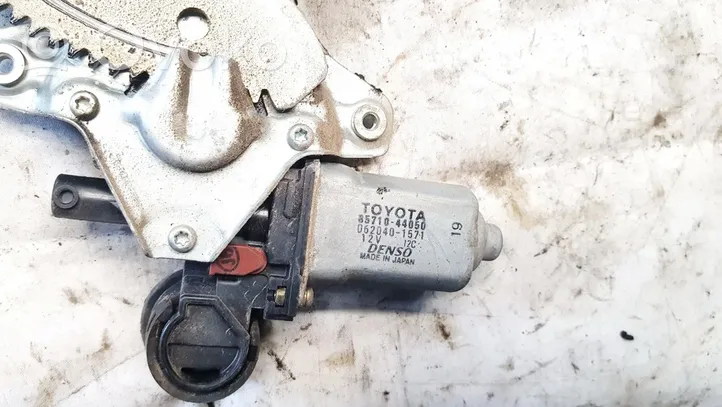 Toyota Avensis Verso Moteur de lève-vitre de porte avant 8571044050