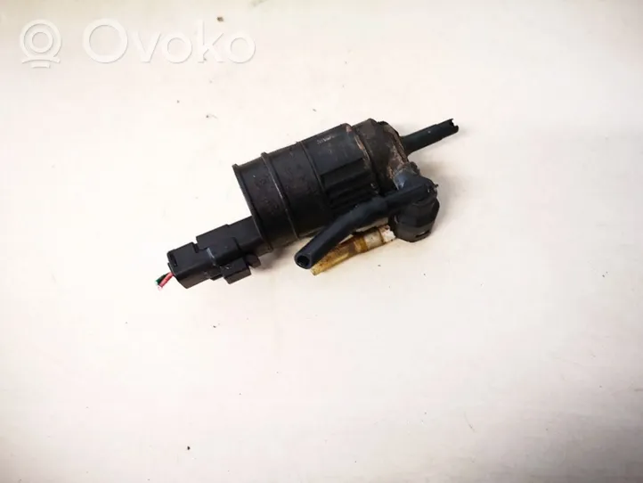 Nissan Almera Tino Tuulilasi tuulilasinpesimen pumppu 7700430702