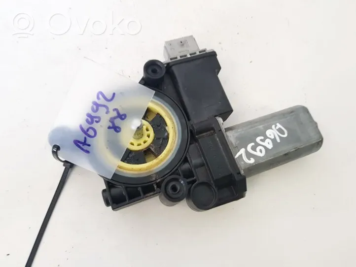 Opel Corsa E Moteur de lève-vitre de porte avant 71019003