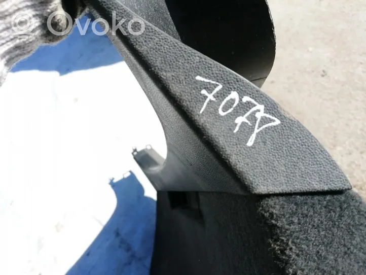 Opel Astra H Other trunk/boot trim element 