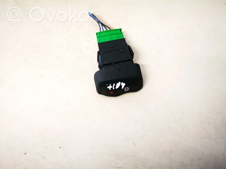 Renault Megane I Central locking switch button 841242b