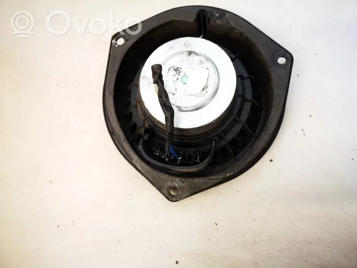 Opel Corsa C Haut-parleur de porte avant 90520838