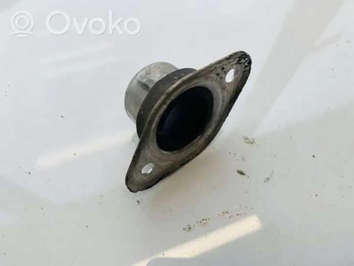 Volvo S60 Tubo flessibile del liquido di raffreddamento del motore 9496983