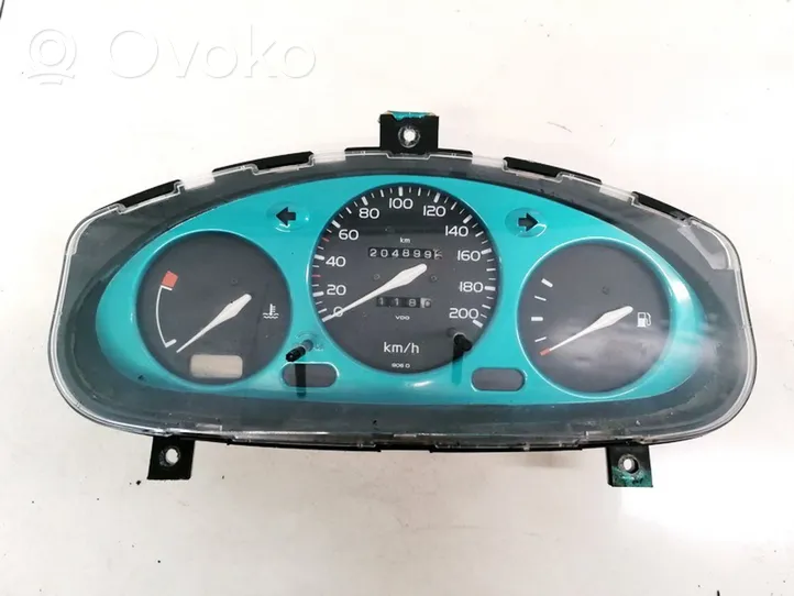 Nissan Micra Compteur de vitesse tableau de bord 81117882