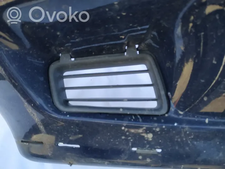 Volvo S40, V40 Grotelės apatinės (trijų dalių) 