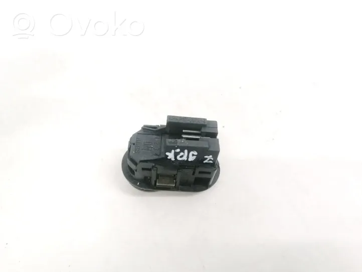 Opel Vectra B Wing mirror switch 09226861