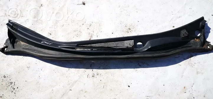 Toyota Avensis Verso Wiper trim 5570844110