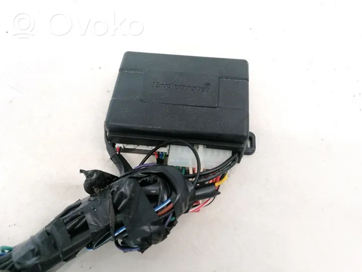 Peugeot 307 Boîtier module alarme 