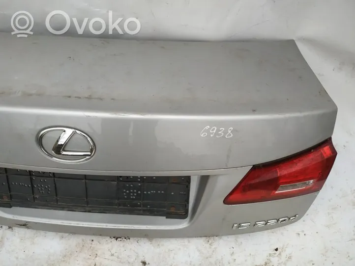 Lexus IS 220D-250-350 Tylna klapa bagażnika pilkas