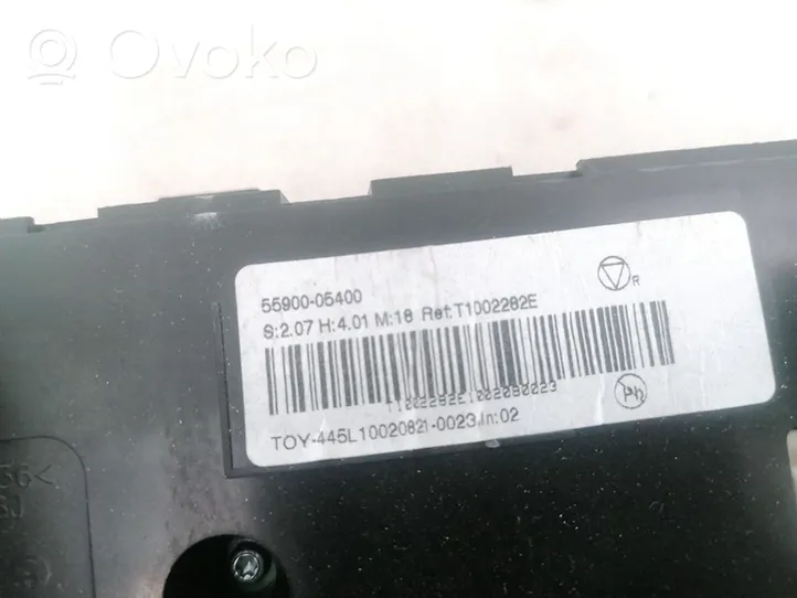 Toyota Avensis T270 Gaisa kondicioniera / klimata kontroles / salona apsildes vadības bloks (salonā) 5590005400