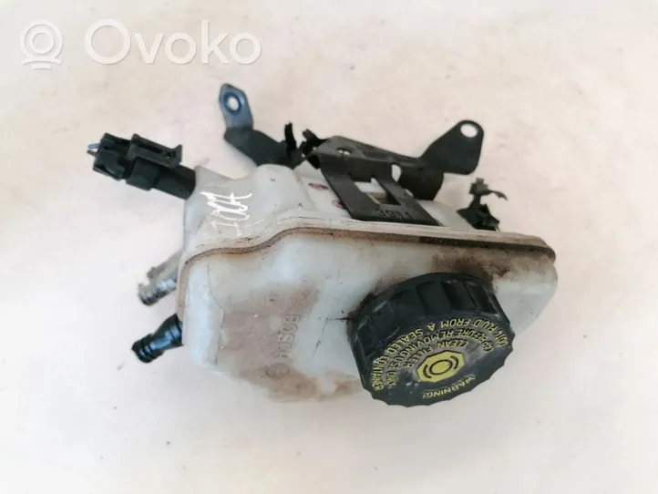 Opel Corsa D Brake fluid reservoir 0204051244