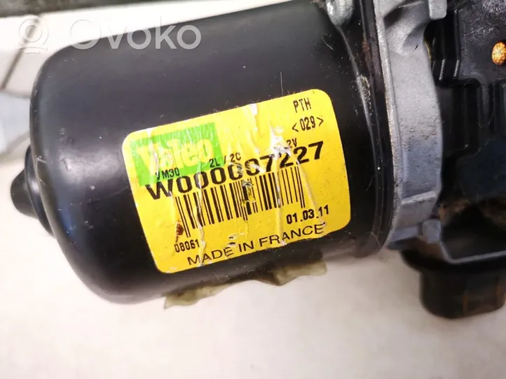 Renault Megane III Wiper motor w000007227