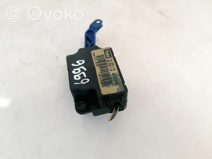 Opel Vectra C Air flap motor/actuator 09180202