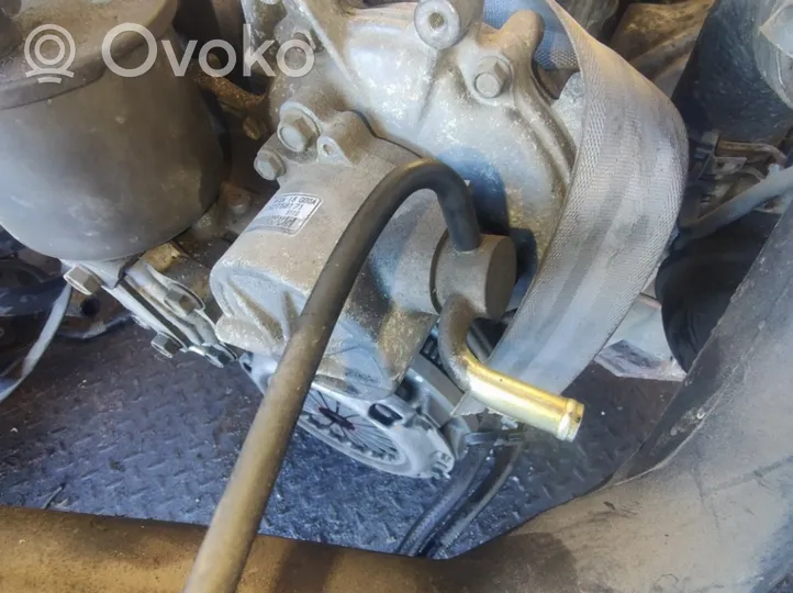 Mazda 626 Pompe à vide rf2a18g00a