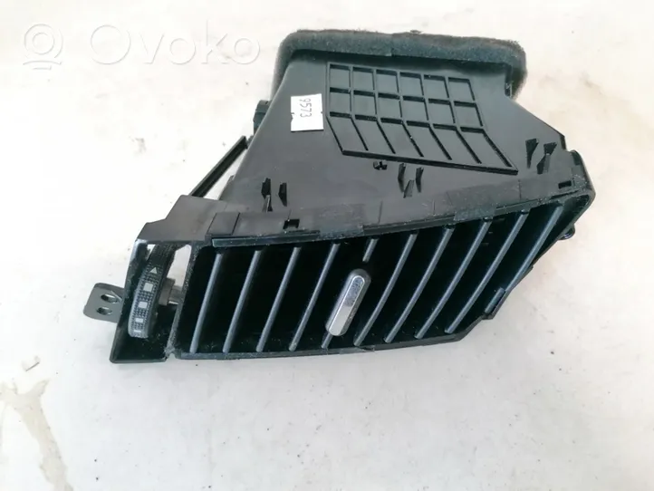 Chevrolet Orlando Griglia di ventilazione centrale cruscotto 96876283