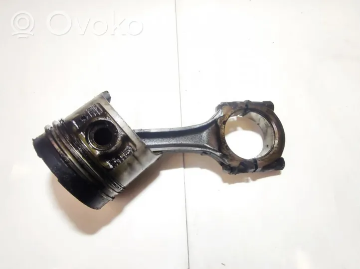 Nissan Almera Piston avec bielle 57J1