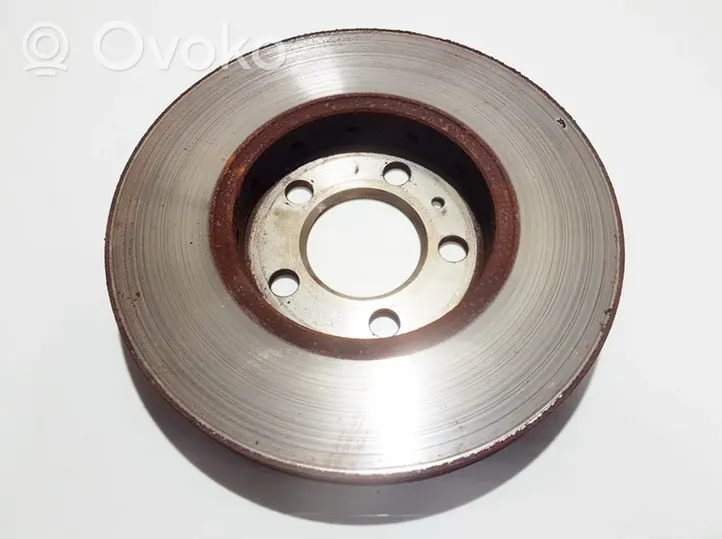 Volkswagen Polo IV 9N3 Front brake disc ventiliuojamas