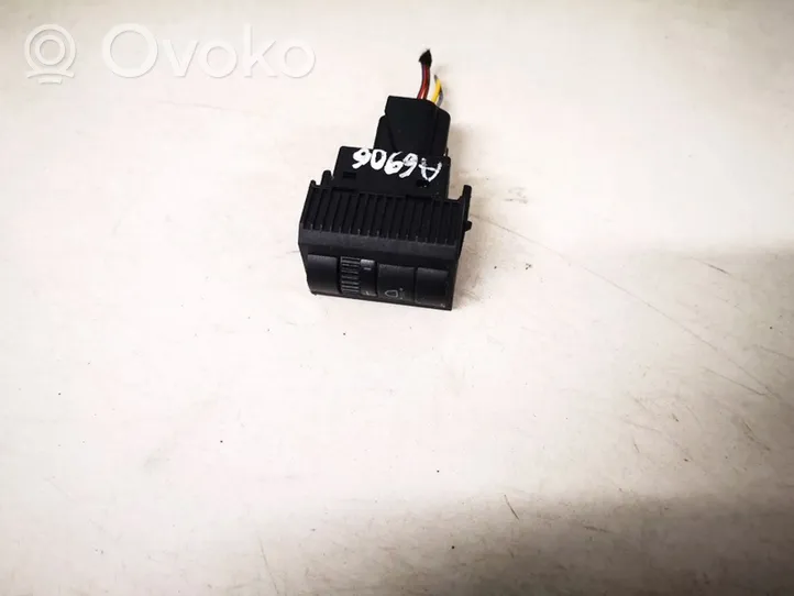 Volkswagen Polo IV 9N3 Headlight level height control switch 6q0941333b