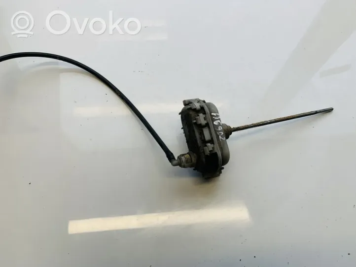 Audi A4 S4 B5 8D Keskuslukituksen moottori 8d0862153