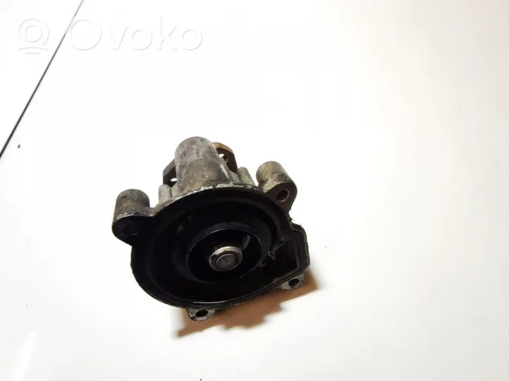 Volkswagen Golf V Pompe de circulation d'eau 03C121019B