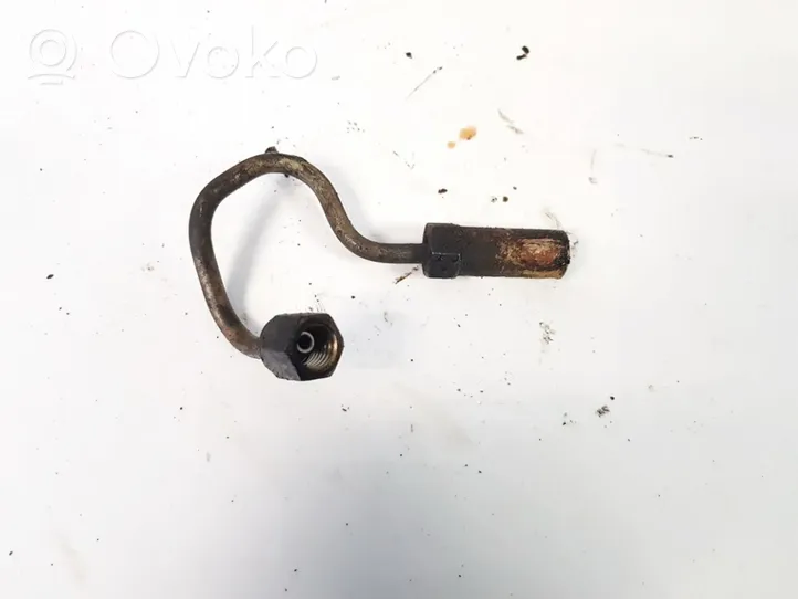 Nissan X-Trail T30 Tuyau d'alimentation conduite de carburant 