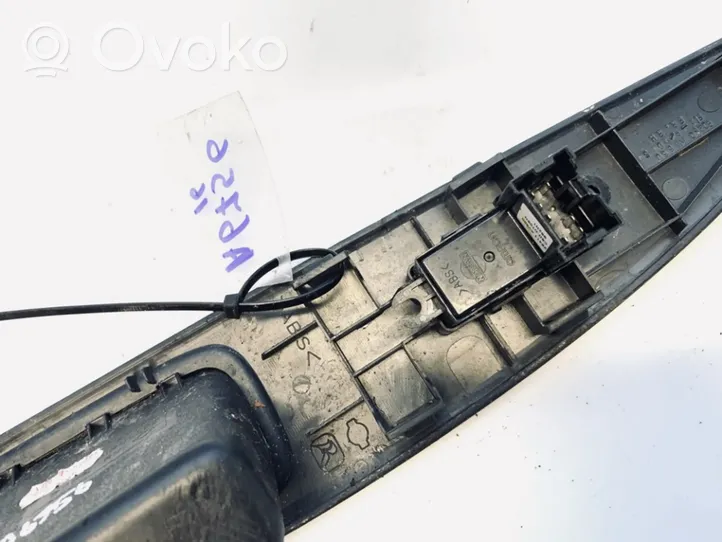 Nissan Primera Sähkötoimisen ikkunan ohjauskytkin 25411av600