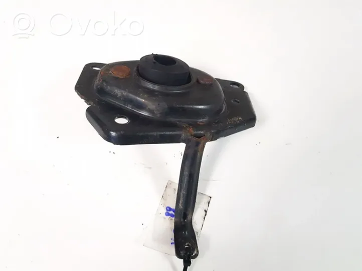 Peugeot 307 Soporte de montaje del motor 9623049134