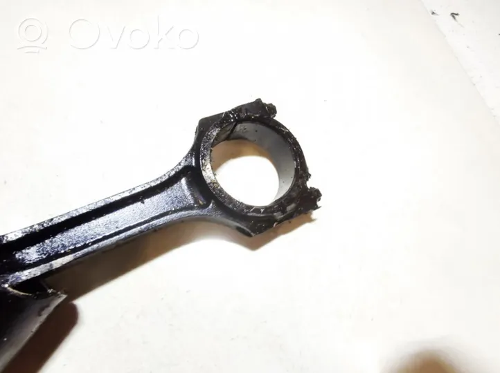 Ford Mondeo Mk III Piston with connecting rod 246558