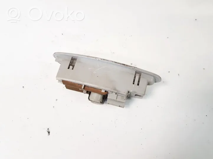 Volvo S40, V40 Inne oświetlenie wnętrza kabiny 30804692