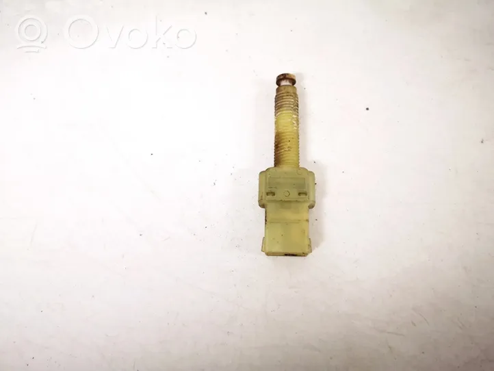 Audi 80 90 S2 B4 Brake pedal sensor switch 443945515