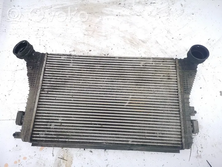 Volkswagen Golf V Chłodnica powietrza doładowującego / Intercooler 1k0145927