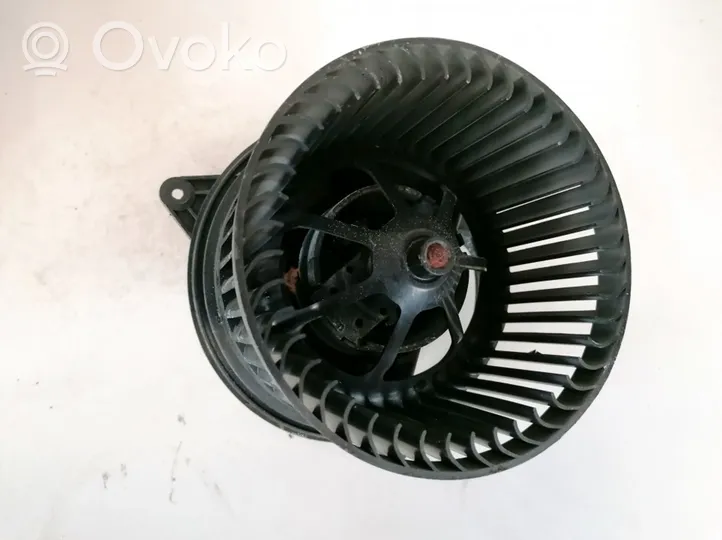 Ford Focus Heater fan/blower 1736007601