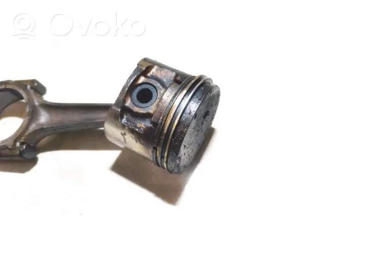 Renault Twingo I Piston with connecting rod 