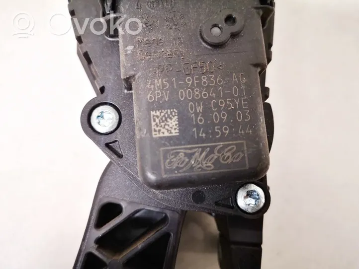 Volvo V50 Akceleratoriaus pedalas 4m519f836ac