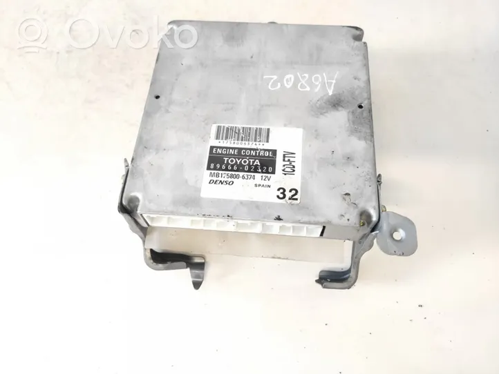 Toyota Corolla E120 E130 Calculateur moteur ECU 8966602320