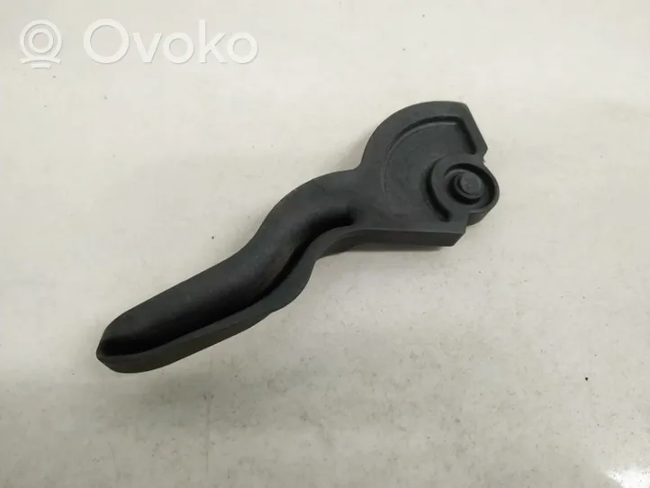 Opel Corsa D Engine bonnet (hood) release handle 13186912