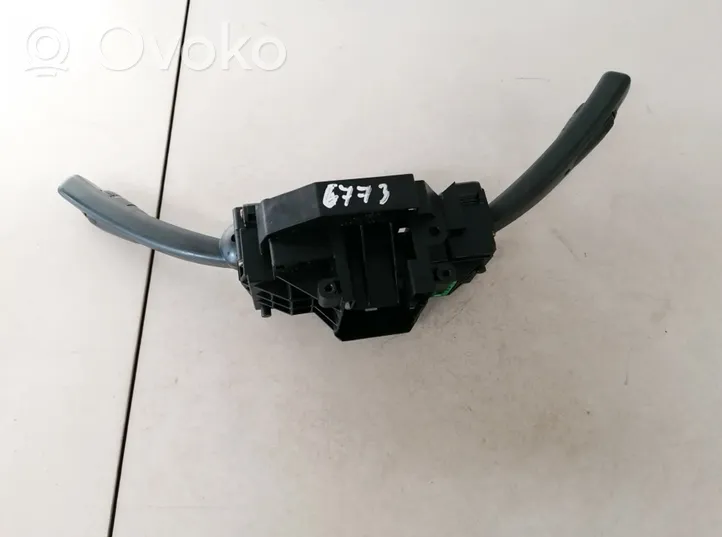 Volvo V50 Leva/interruttore dell’indicatore di direzione e tergicristallo 17d770