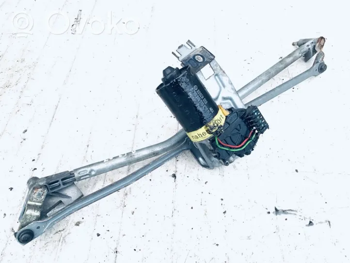 Audi A6 S6 C4 4A Front wiper linkage and motor 