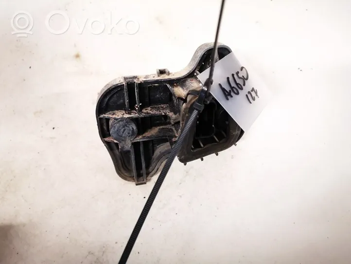 Volkswagen Golf V Takavalon polttimon suojan pidike 1k6945258