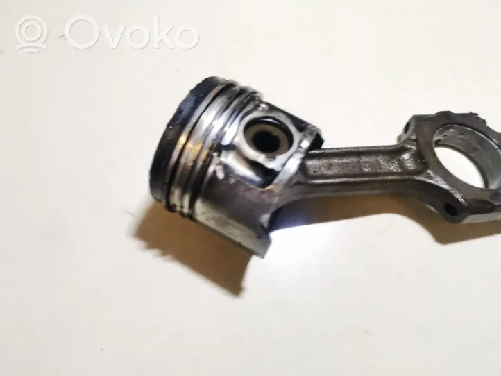 Audi A4 S4 B5 8D Piston with connecting rod 