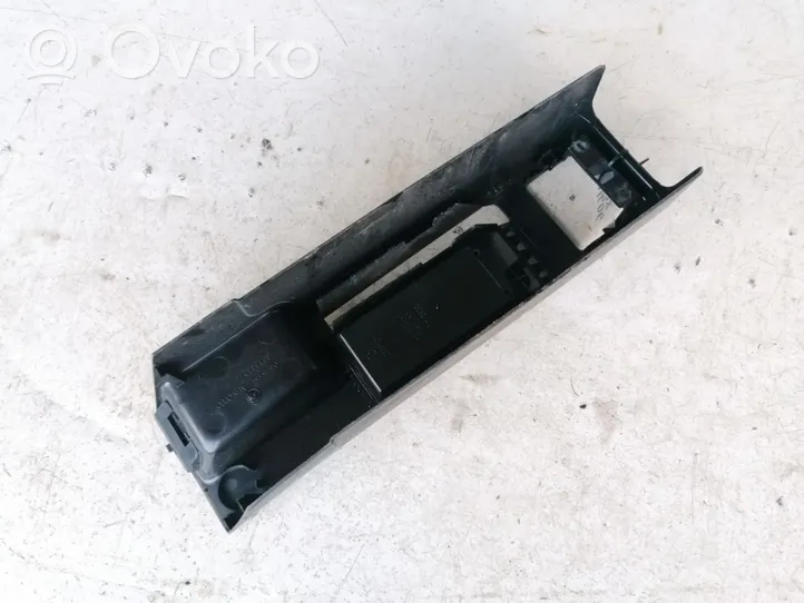 Audi 80 90 B3 Inne części wnętrza samochodu 893863244