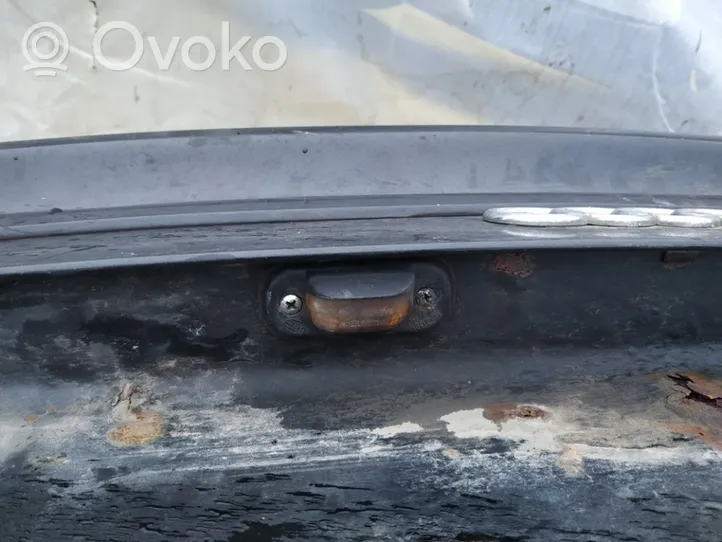 Audi 80 90 B3 Lampa oświetlenia tylnej tablicy rejestracyjnej 