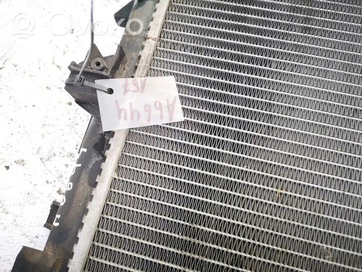 Saab 9-3 Ver2 Radiateur de refroidissement 24418341