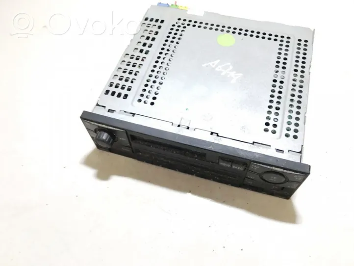 Volkswagen PASSAT B5 Radio/CD/DVD/GPS head unit 1j0035152b