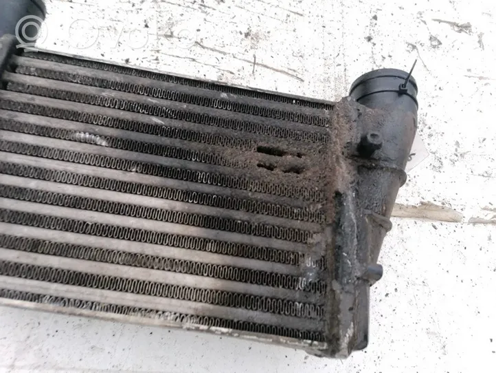 Audi A4 S4 B5 8D Chłodnica powietrza doładowującego / Intercooler 