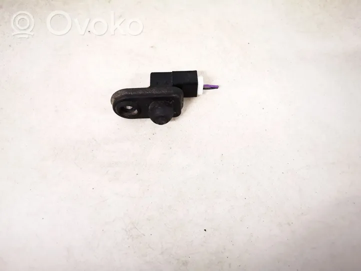 Mitsubishi Outlander Front door sensor 