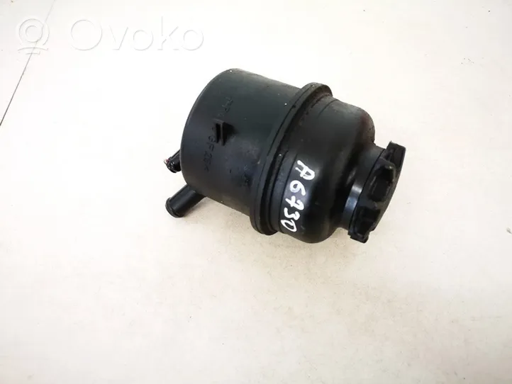 Opel Omega B1 Power steering fluid tank/reservoir 