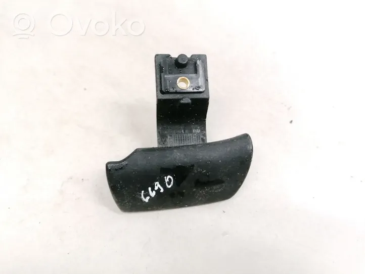 Volkswagen PASSAT B5 Other exterior part 1J0881254E