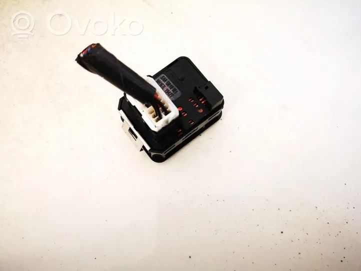 Honda Jazz Przycisk regulacji lusterek bocznych saag010m1